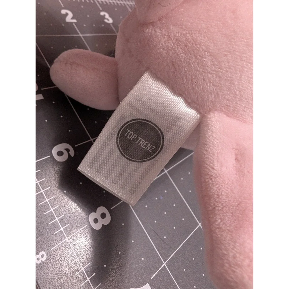 Axolotl hugger stuffed toy Top Trenz 6 inch love heart on tummy pink rainbow